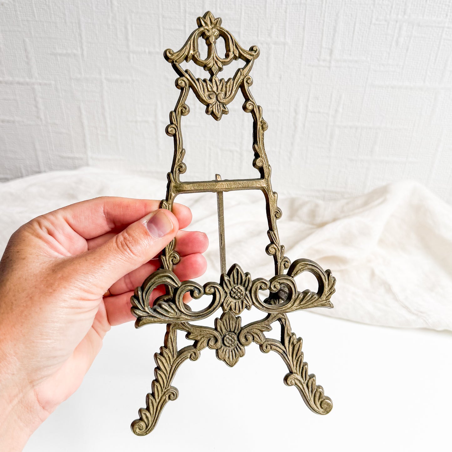 Brass Display Easel 1