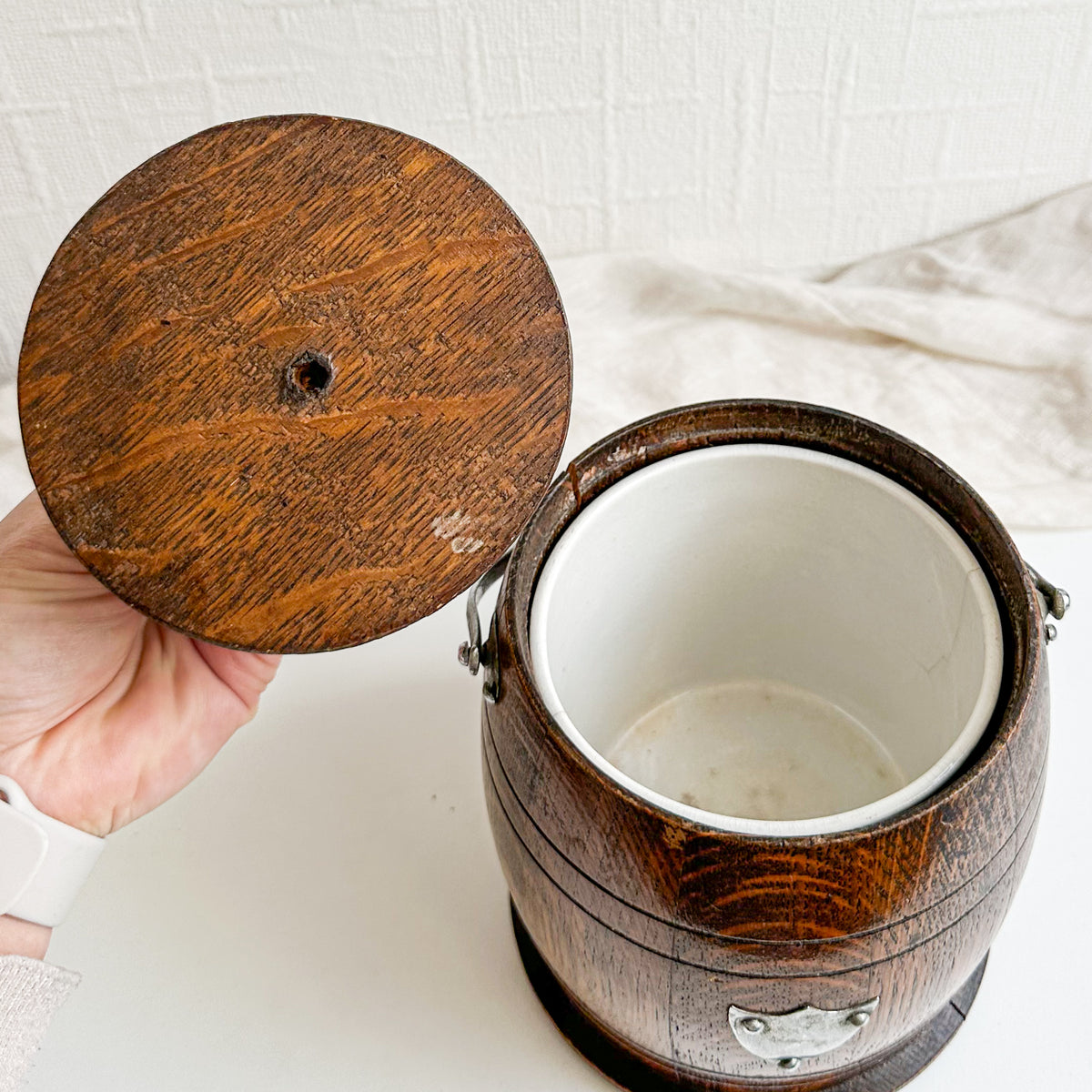 Oak Biscuit Barrel