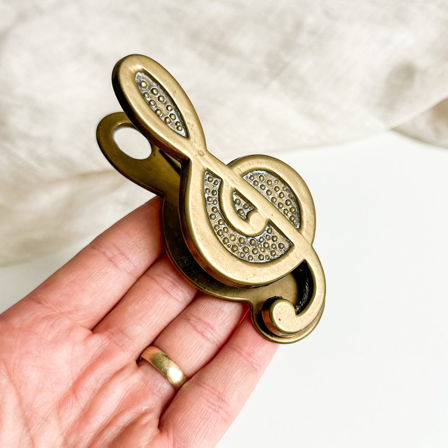Brass Treble Clef Clip