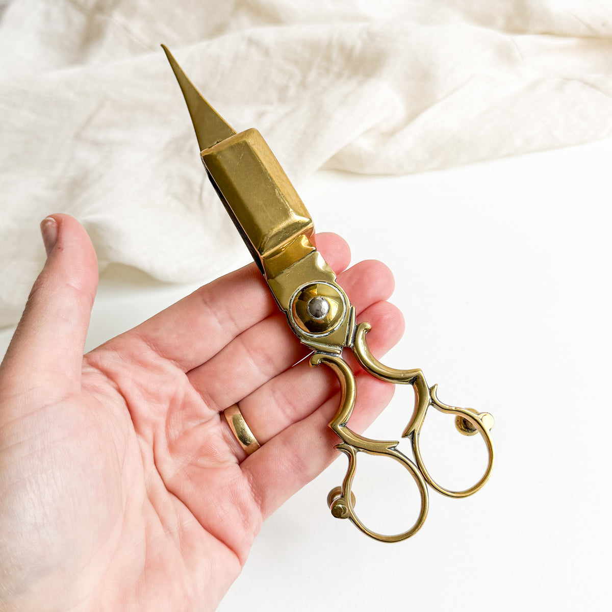 Antique Brass Wick Trimmer