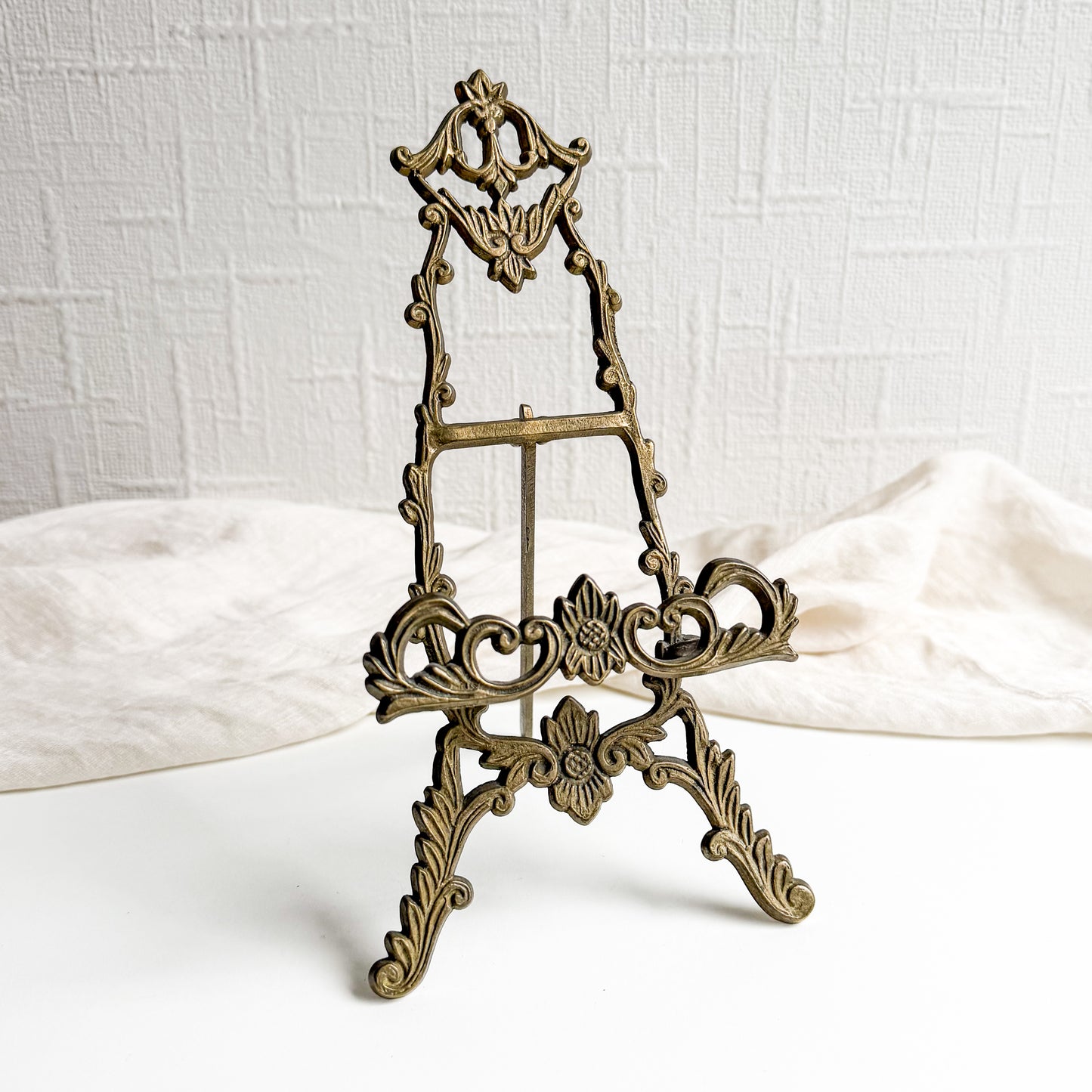 Brass Display Easel 1