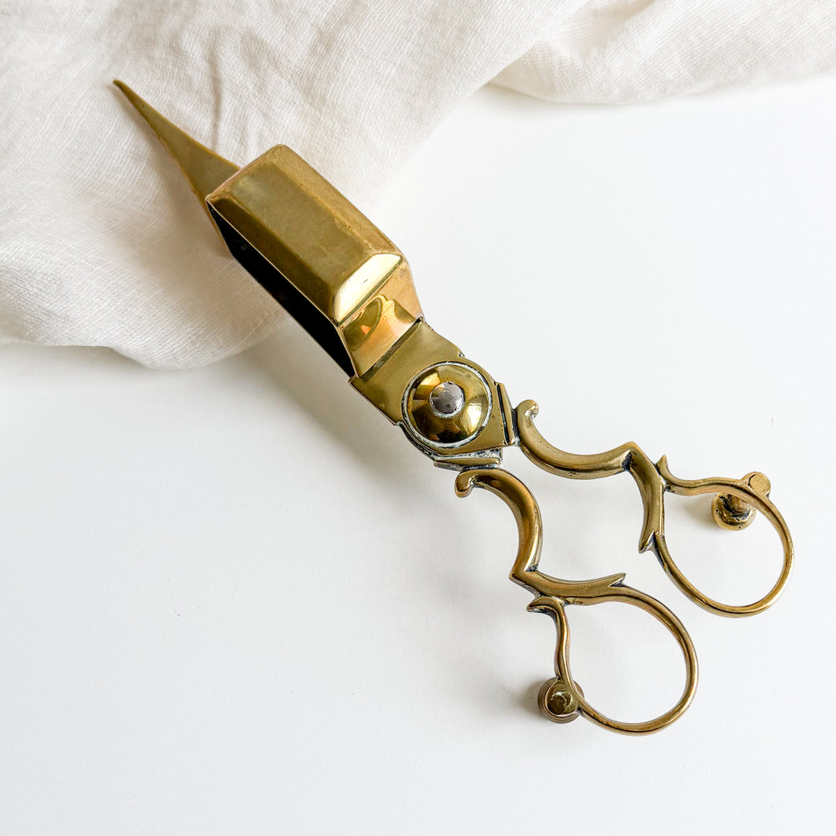 Antique Brass Wick Trimmer